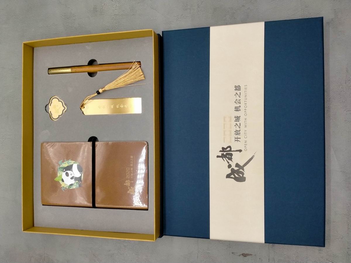 2020年中(zhōng)秋節禮品有(yǒu)哪些适合值得推薦的禮品定制方案 2020年中(zhōng)秋節禮品有(yǒu)哪些适合值得推薦的禮品定制方案